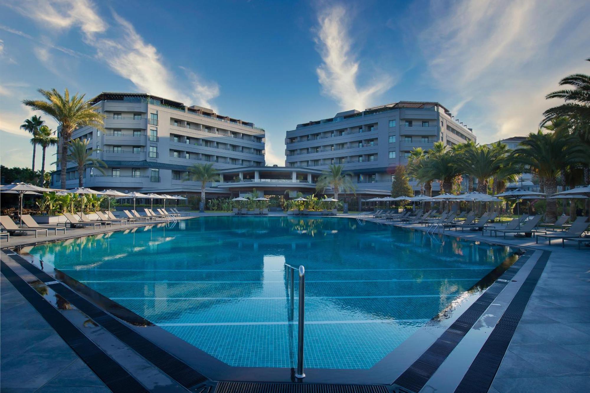 Miramare Beach Hotel Side Exterior foto